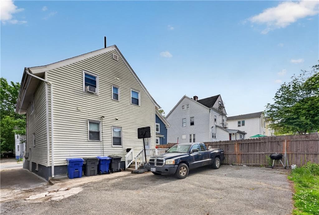 Multi Family at 15 Armington Avenue, Providence, photo 3 of 13