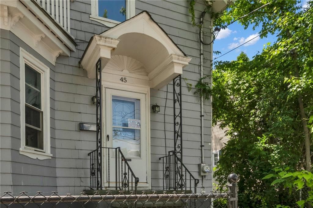 Single Family Residence at 45 Arch Street, Pawtucket, photo 3 of 42