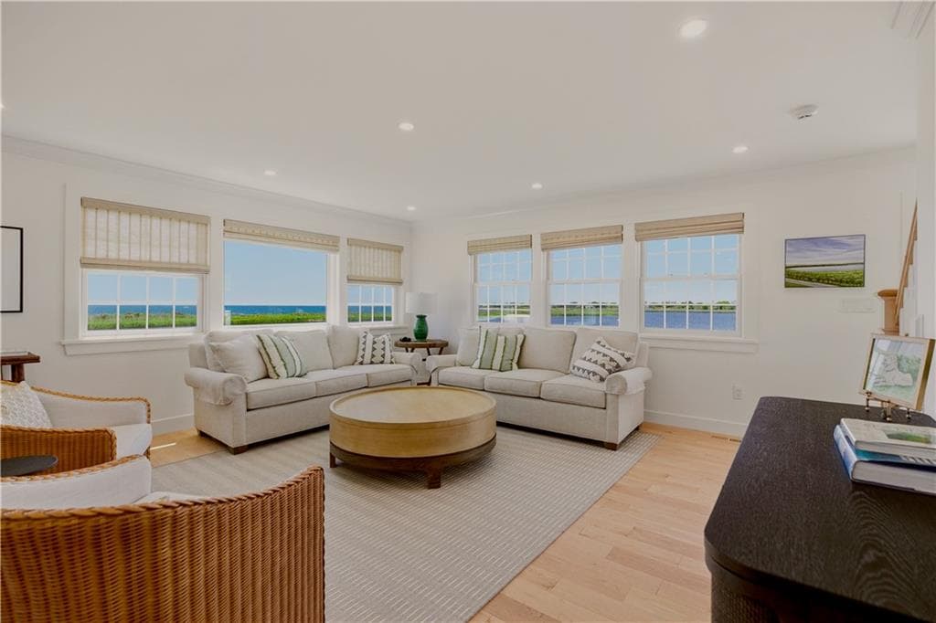 Single Family Residence at 3 Richmond Pond Drive, Westport, photo 6 of 45