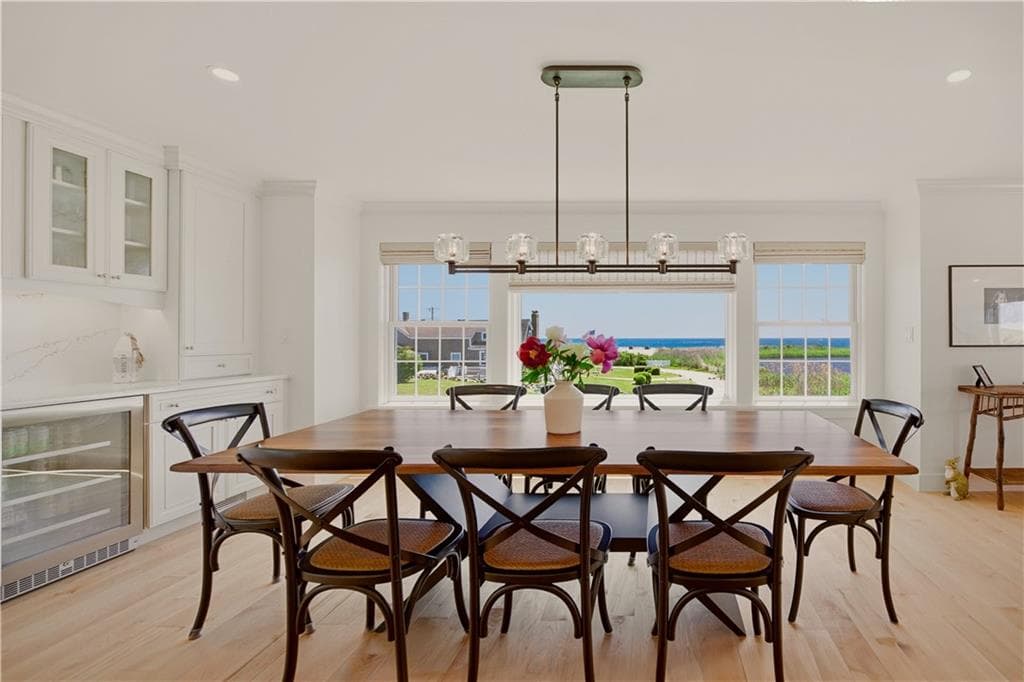 Single Family Residence at 3 Richmond Pond Drive, Westport, photo 9 of 45