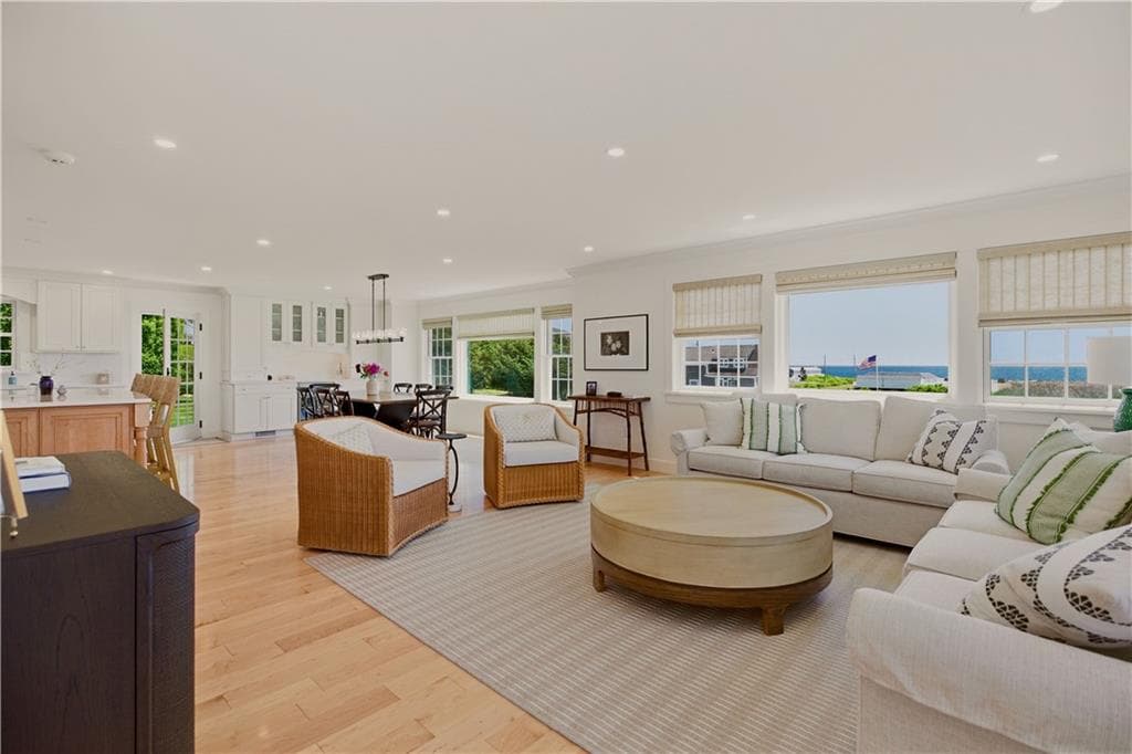 Single Family Residence at 3 Richmond Pond Drive, Westport, photo 8 of 45
