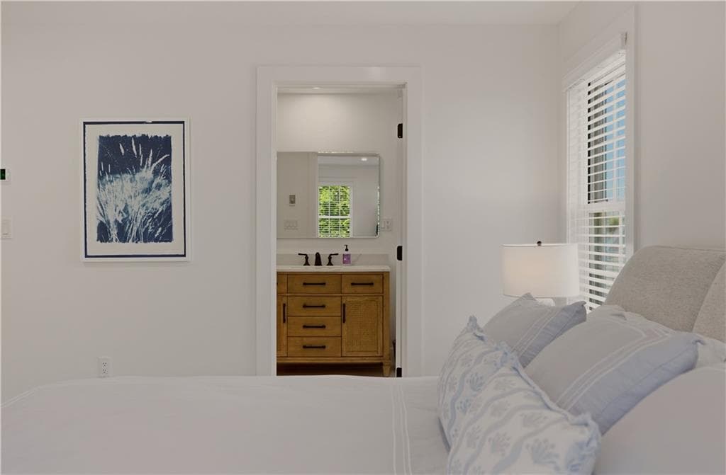Single Family Residence at 3 Richmond Pond Drive, Westport, photo 21 of 45