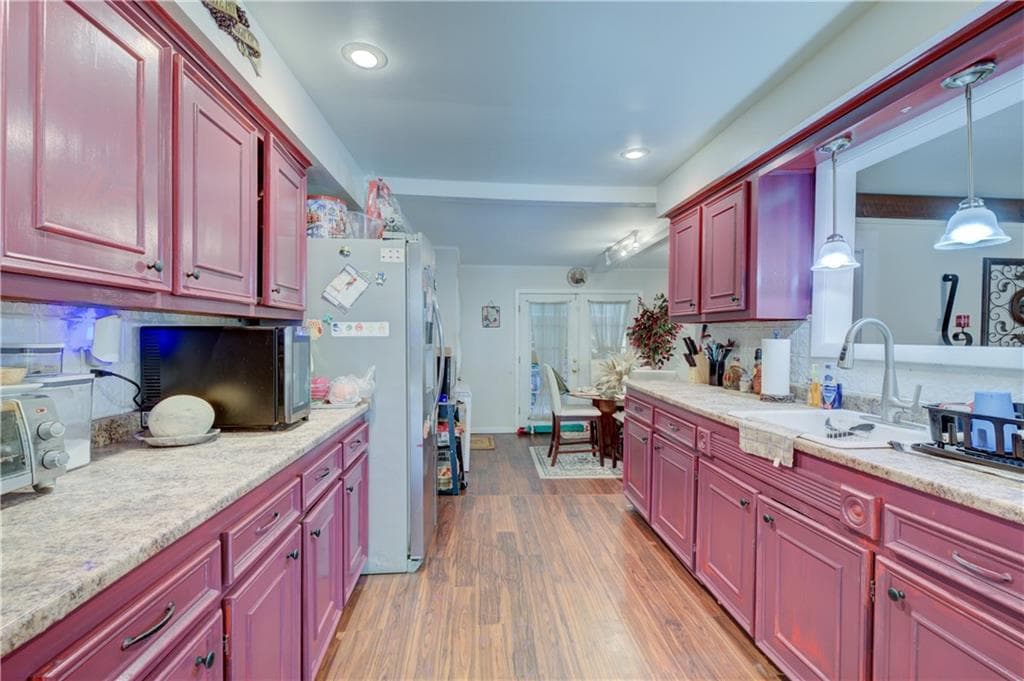 Single Family Residence at 117 Bulgarmarsh Road, Tiverton, photo 13 of 41