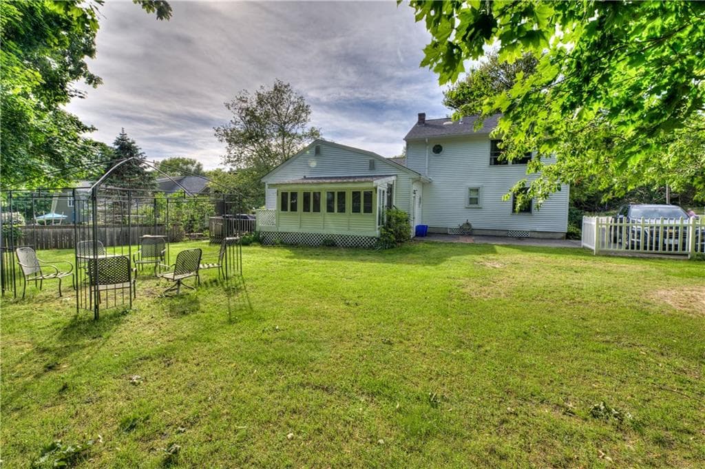 Single Family Residence at 117 Bulgarmarsh Road, Tiverton, photo 33 of 41