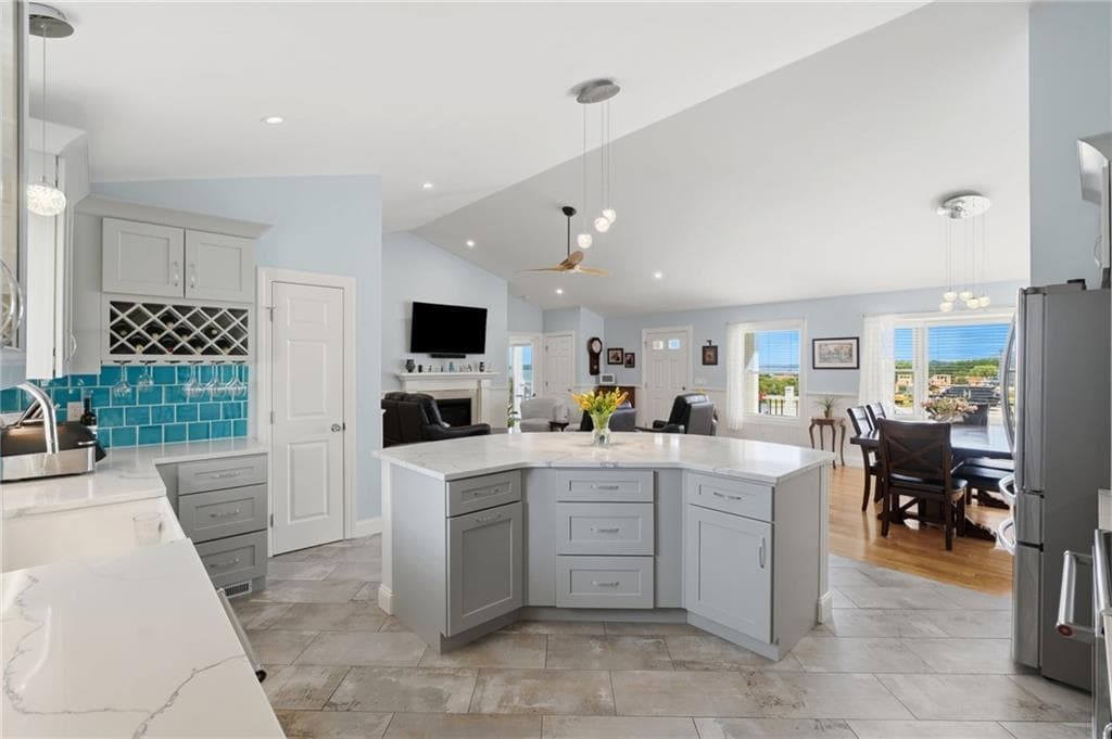 66 Mare Terrace photo 7