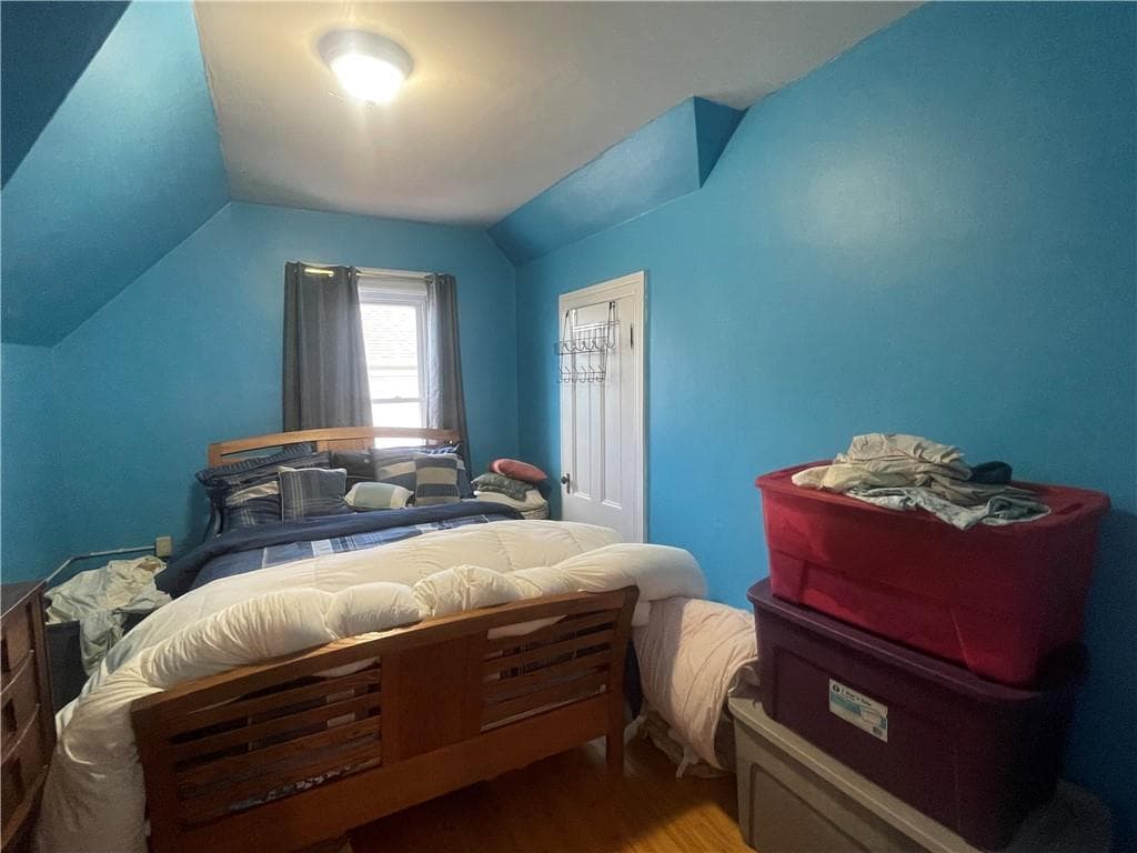 Single Family Residence at 82 Jefferson Avenue, Pawtucket, photo 27 of 40
