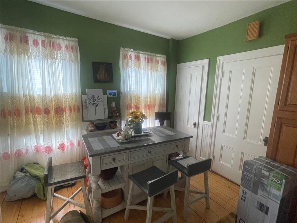 Single Family Residence at 82 Jefferson Avenue, Pawtucket, photo 17 of 40