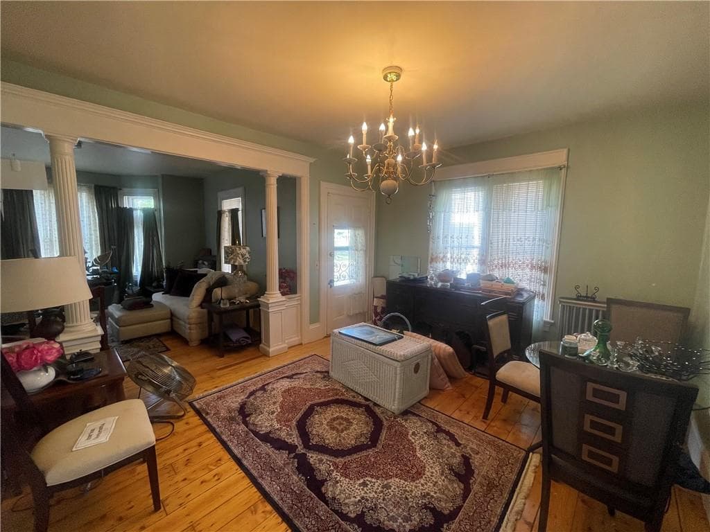 Single Family Residence at 82 Jefferson Avenue, Pawtucket, photo 7 of 40