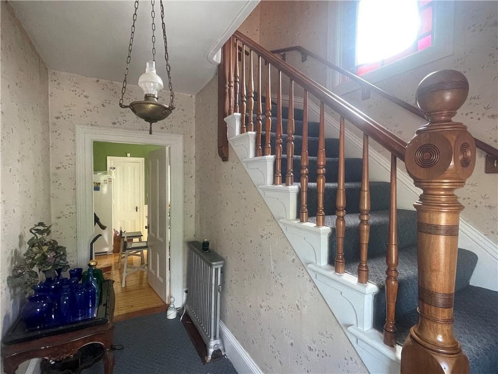 Single Family Residence at 82 Jefferson Avenue, Pawtucket, photo 20 of 40