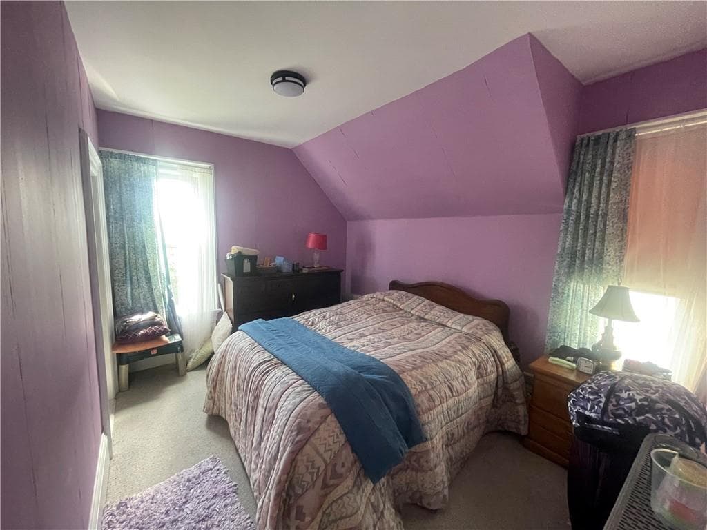 Single Family Residence at 82 Jefferson Avenue, Pawtucket, photo 24 of 40