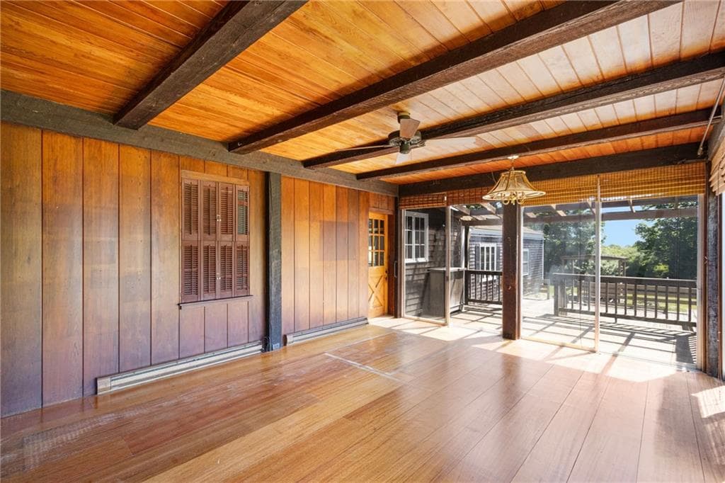 Single Family Residence at 0 Glen Meade Drive, Portsmouth, photo 20 of 49