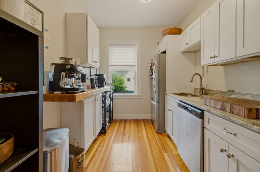 Condominium at 244 Camp Street UNIT 1, Providence, photo 12 of 26