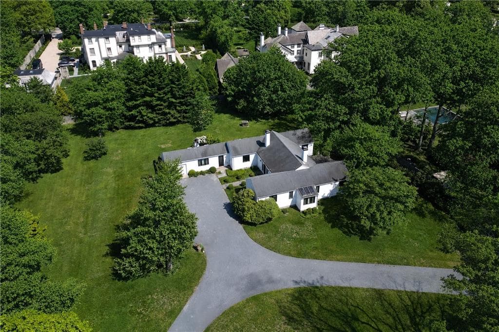 18 Ledge Road photo 4