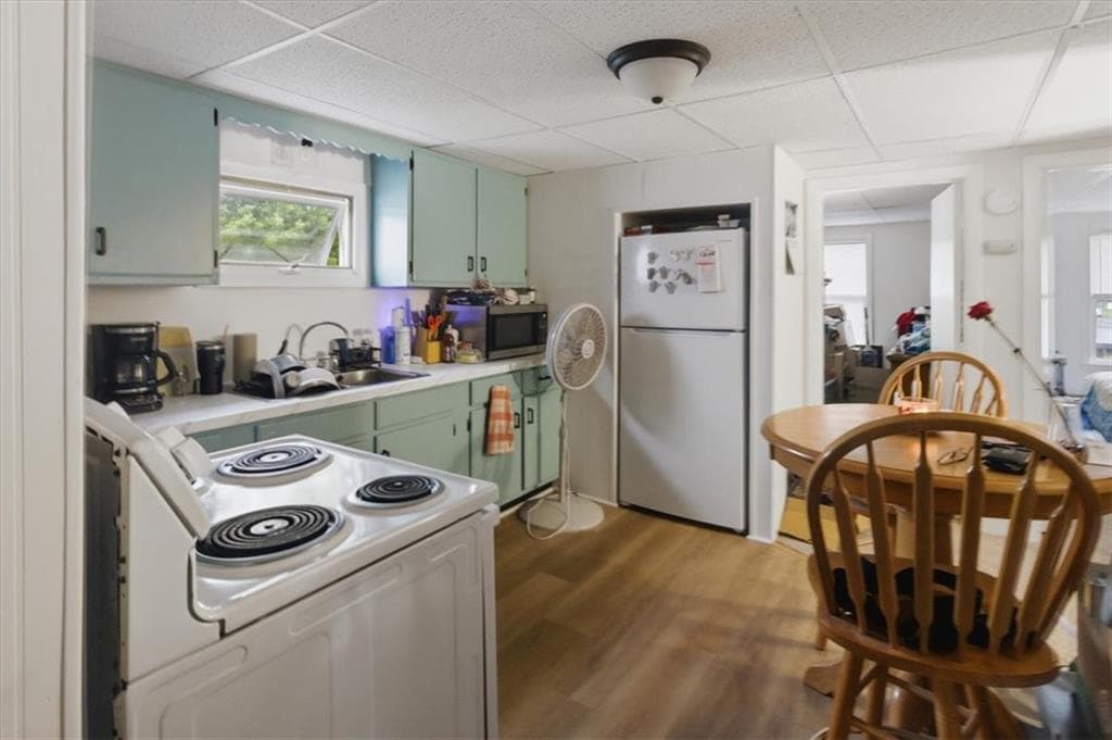 20 Oakton Street photo 12
