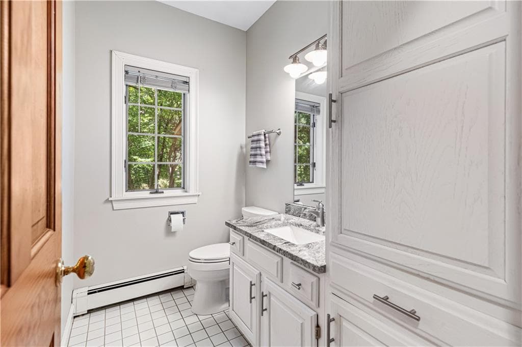 7 Kings Row photo 35