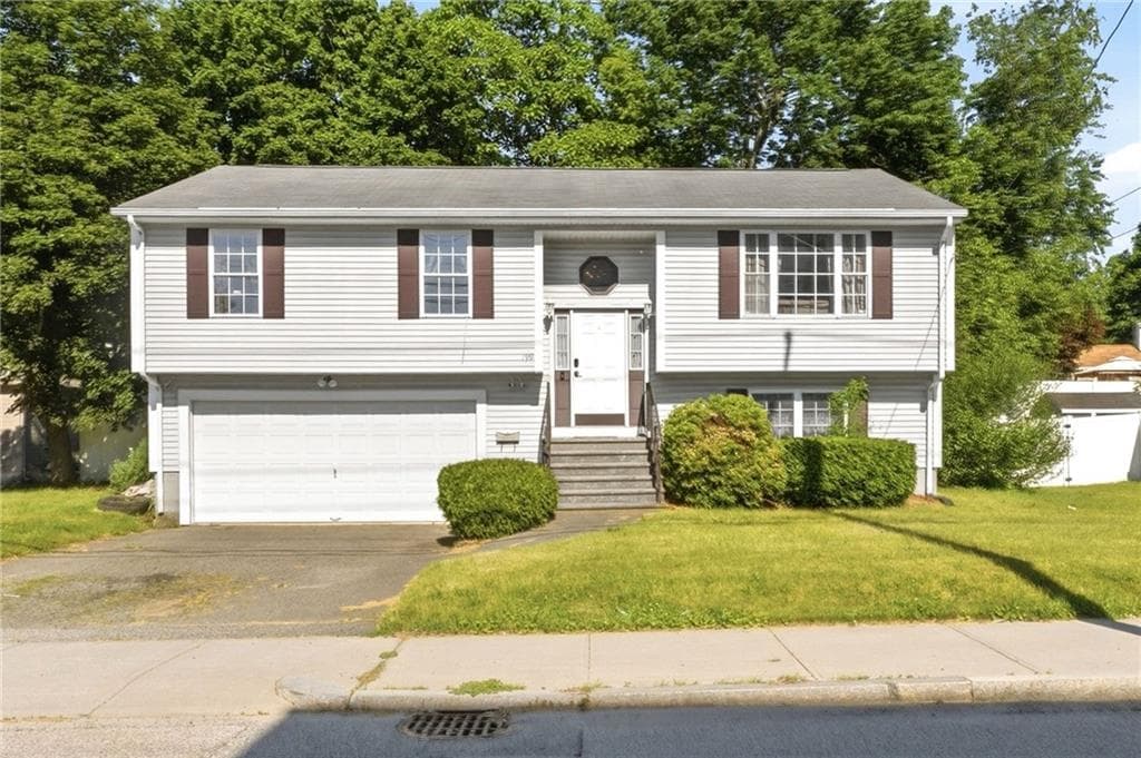 Single Family Residence at 199 Winthrop Street, Woonsocket, photo 40 of 47