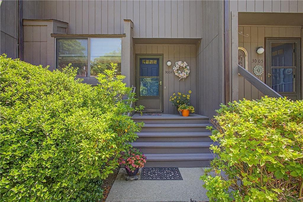 5 Wake Robin Road UNIT 3004 photo 2