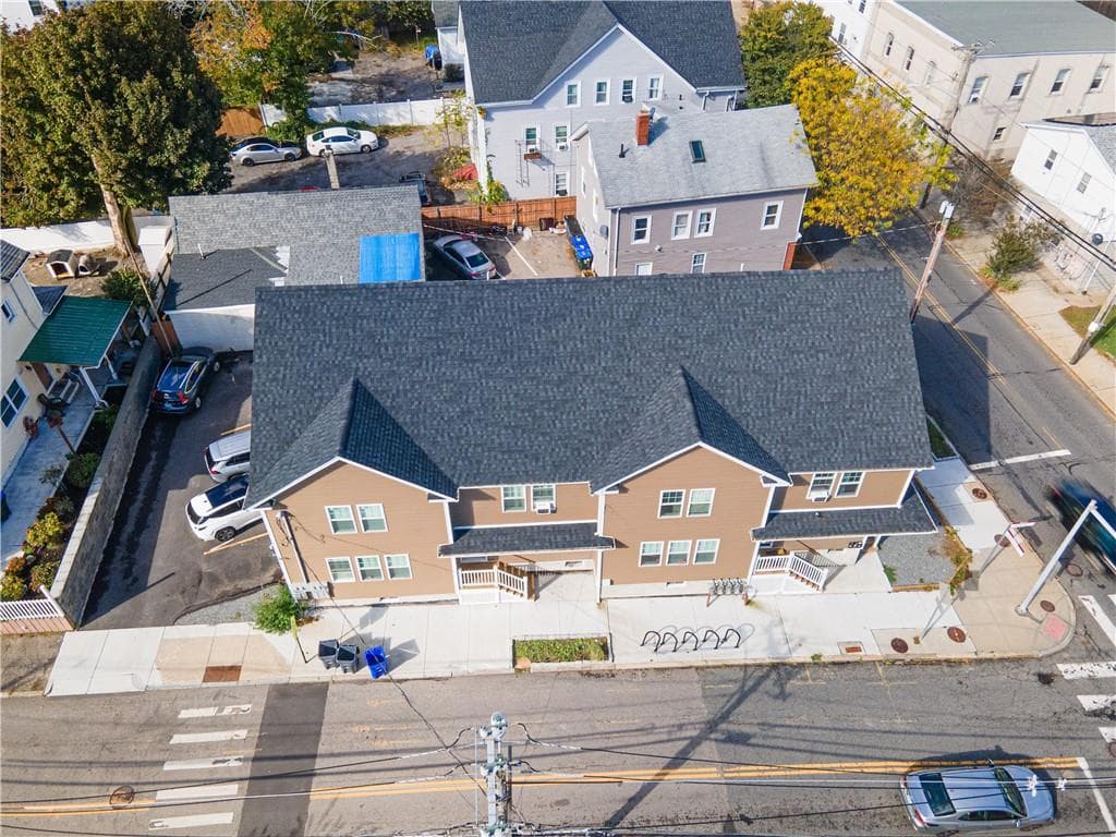 Multi Family at 872 Branch Avenue, Providence, photo 7 of 42