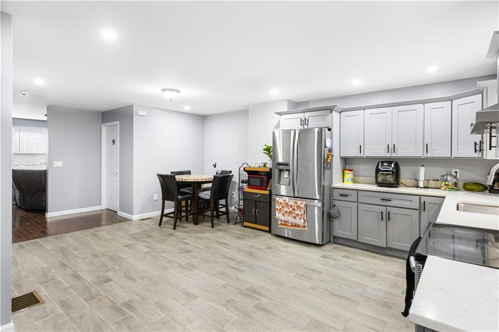 Multi Family at 872 Branch Avenue, Providence, photo 30 of 42