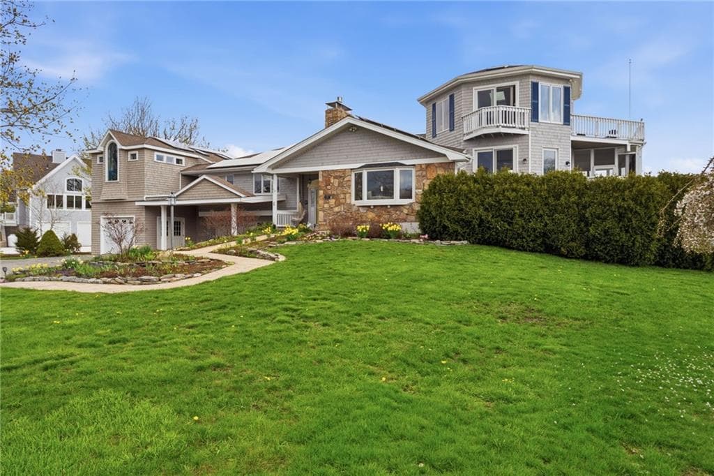 180 Clearview Road photo 2