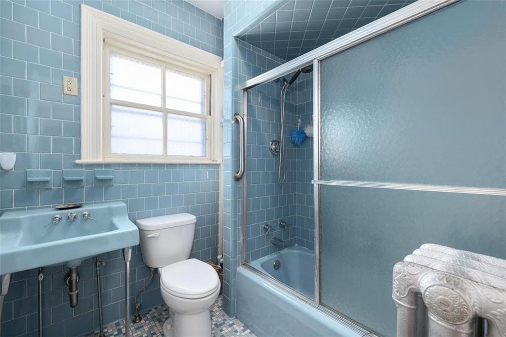 20 Bainbridge Avenue photo 36