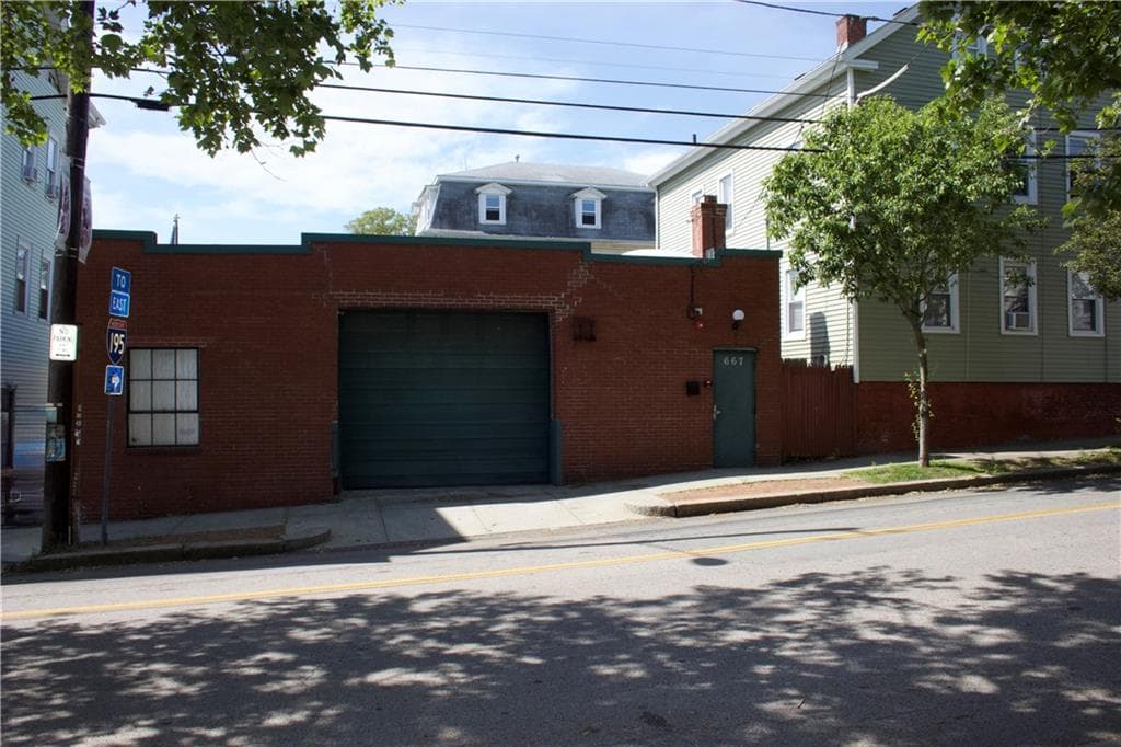 667 Wickenden Street