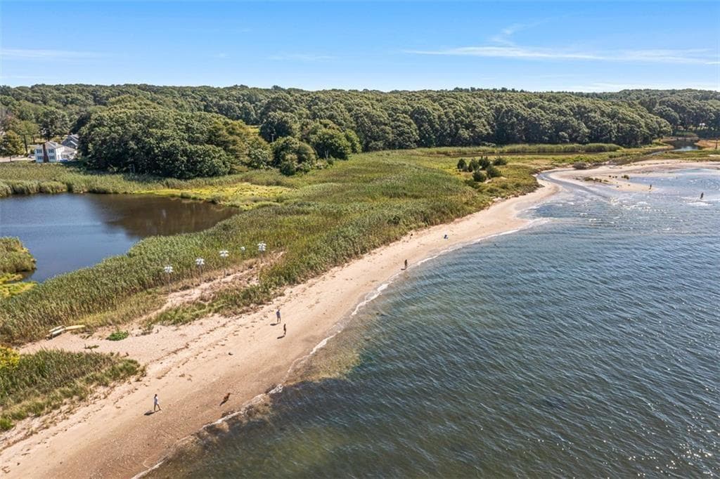 150 Alfred Drowne Road photo 5