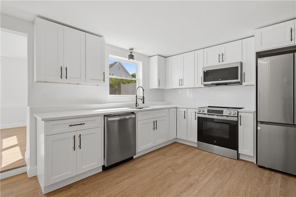 Single Family Residence at 25 Stoneham Street, Cranston, photo 35 of 50