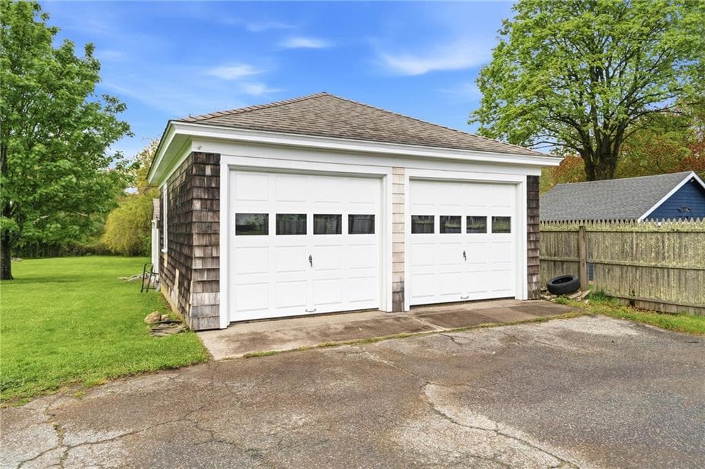 36 Ledward Avenue photo 8