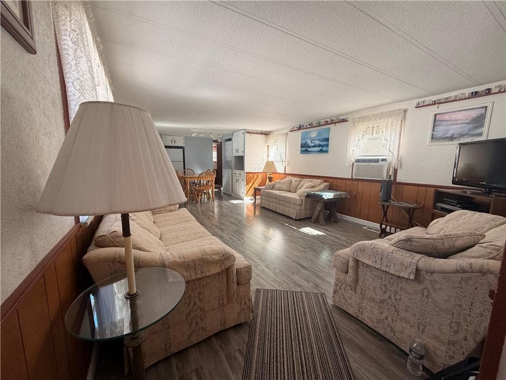 31 Foxtrot Drive photo 5