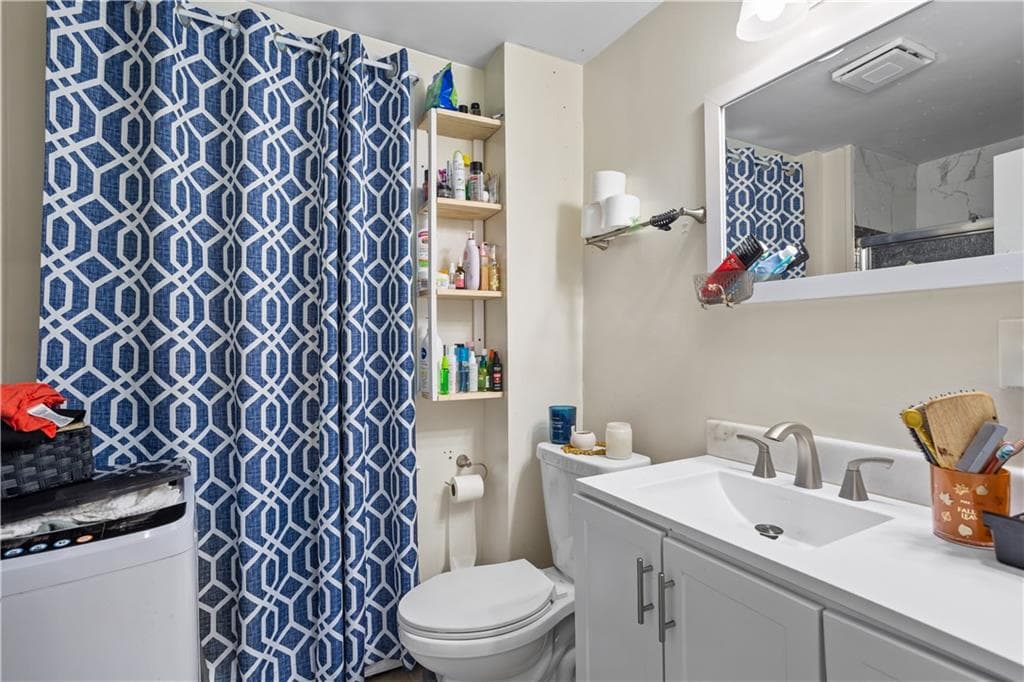Multi Family at 12 Quince Street, Providence, photo 20 of 28