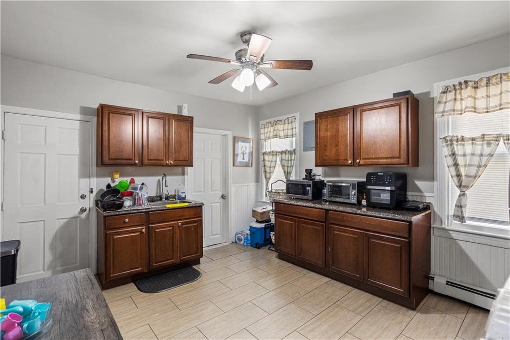 Multi Family at 12 Quince Street, Providence, photo 10 of 28