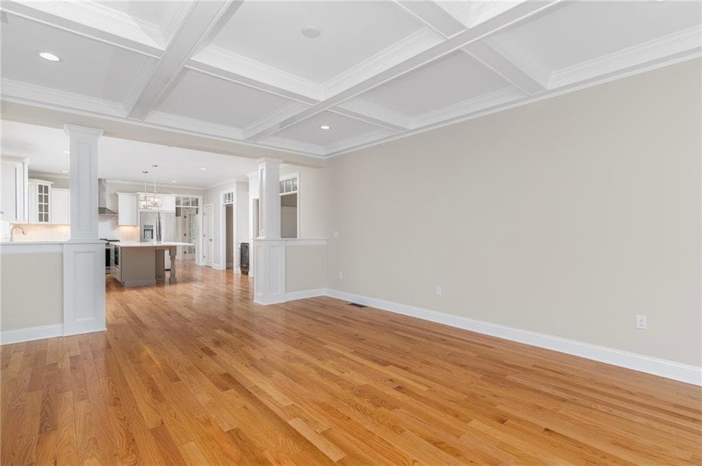 61 Cardinal Road photo 13
