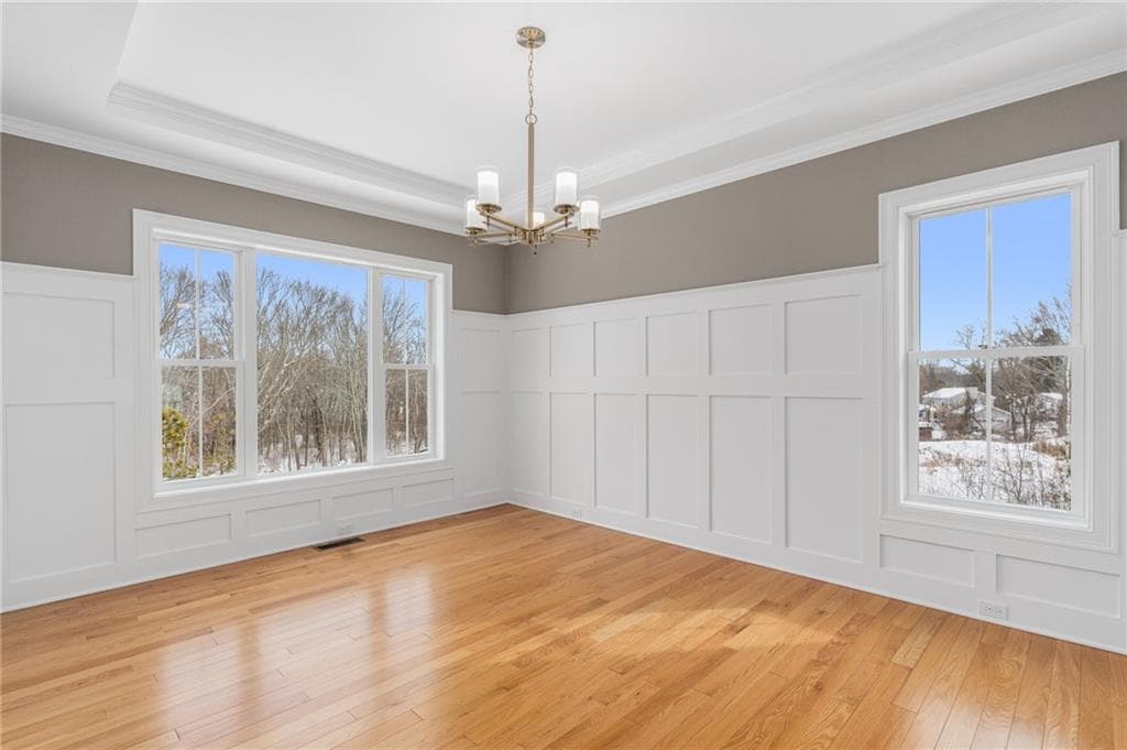 61 Cardinal Road photo 17