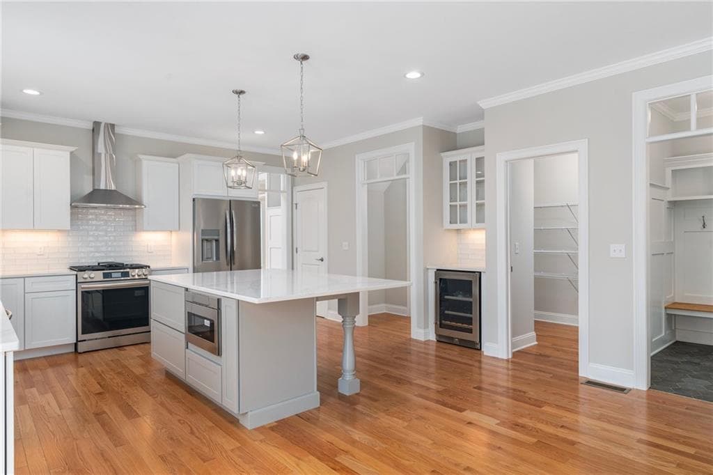 61 Cardinal Road photo 10