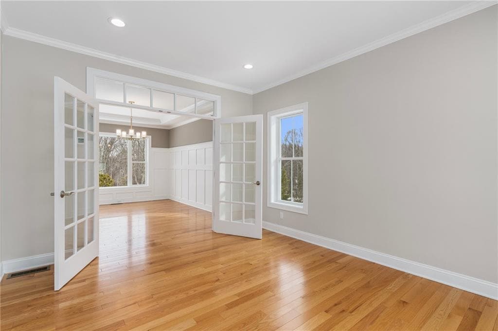 61 Cardinal Road photo 18