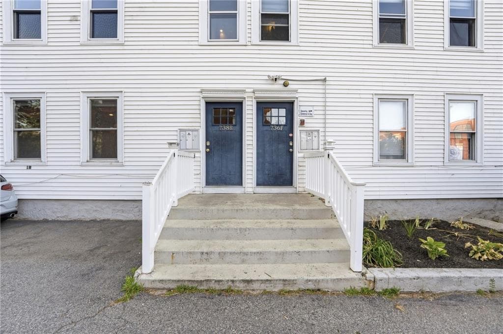 736 Social Street UNIT 1R photo 25