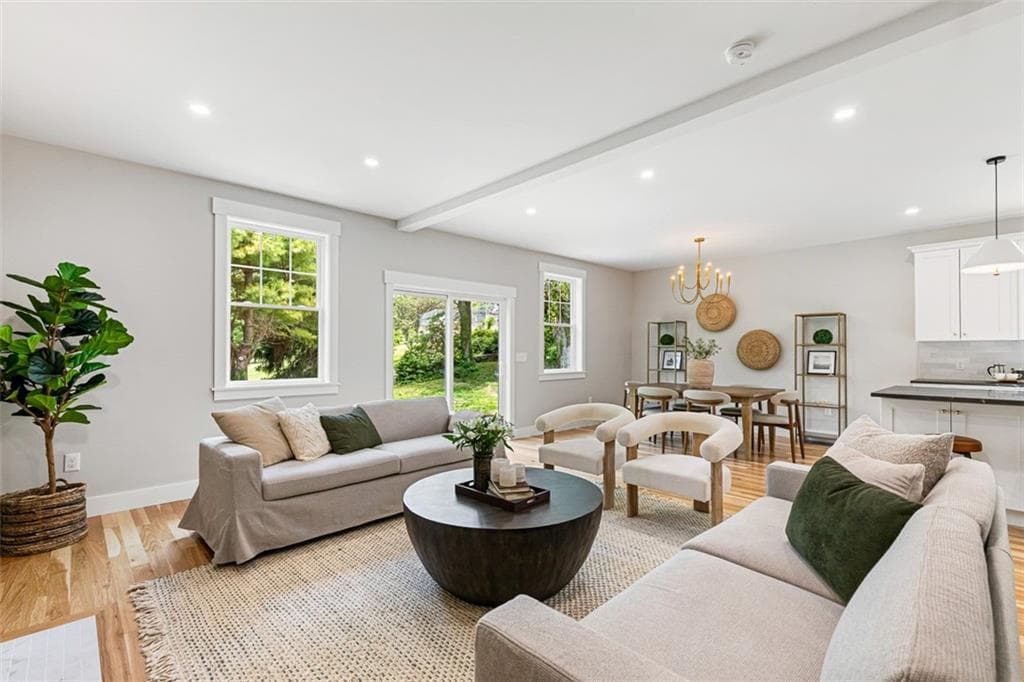 22 Farnsworth Avenue photo 13