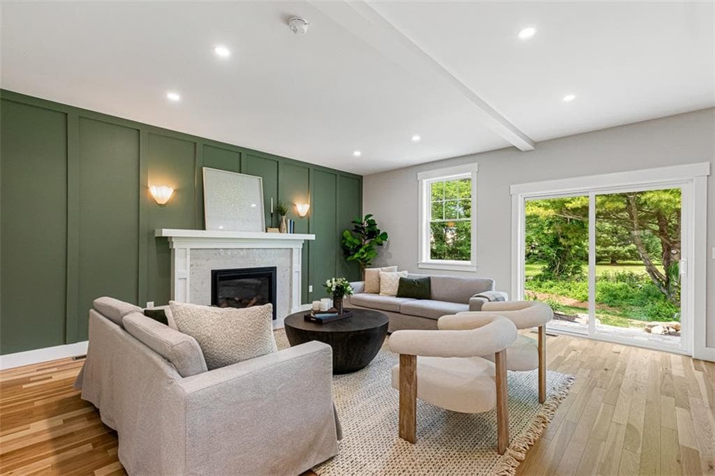 22 Farnsworth Avenue photo 12