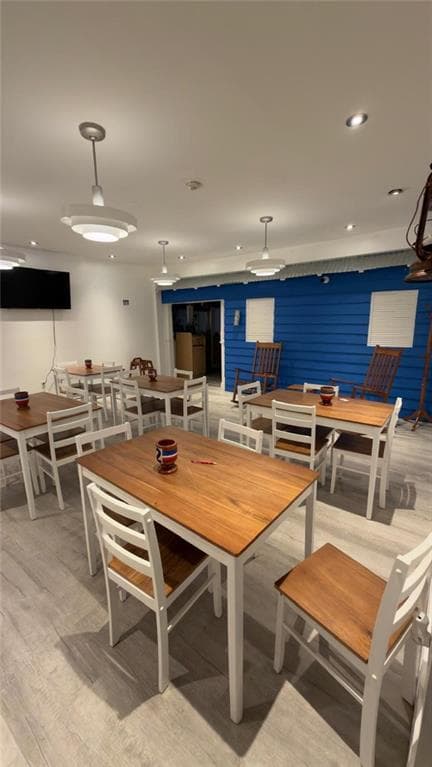 Commercial,Business at 777 Elmwood Avenue, Providence, photo 14 of 18
