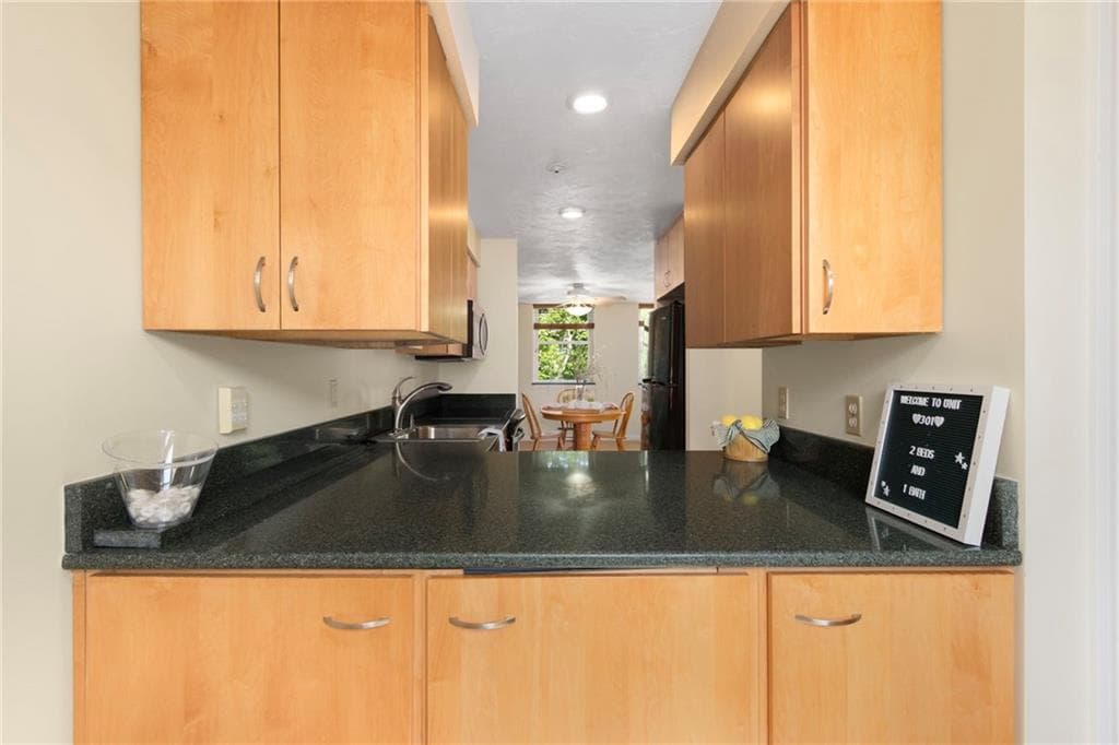 3524 W Shore Road UNIT 301 photo 3