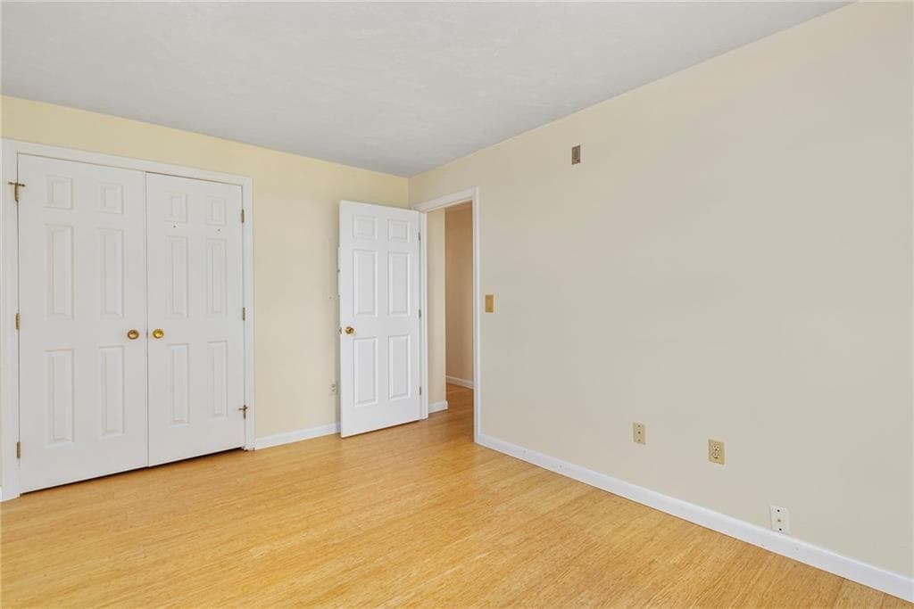 3524 W Shore Road UNIT 301 photo 15