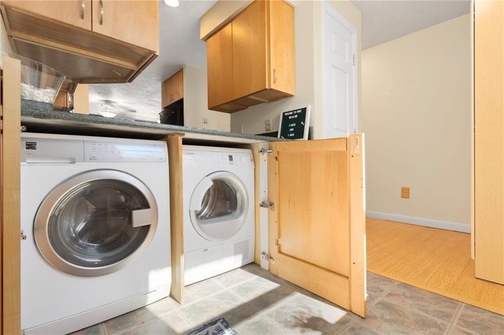 3524 W Shore Road UNIT 301 photo 4