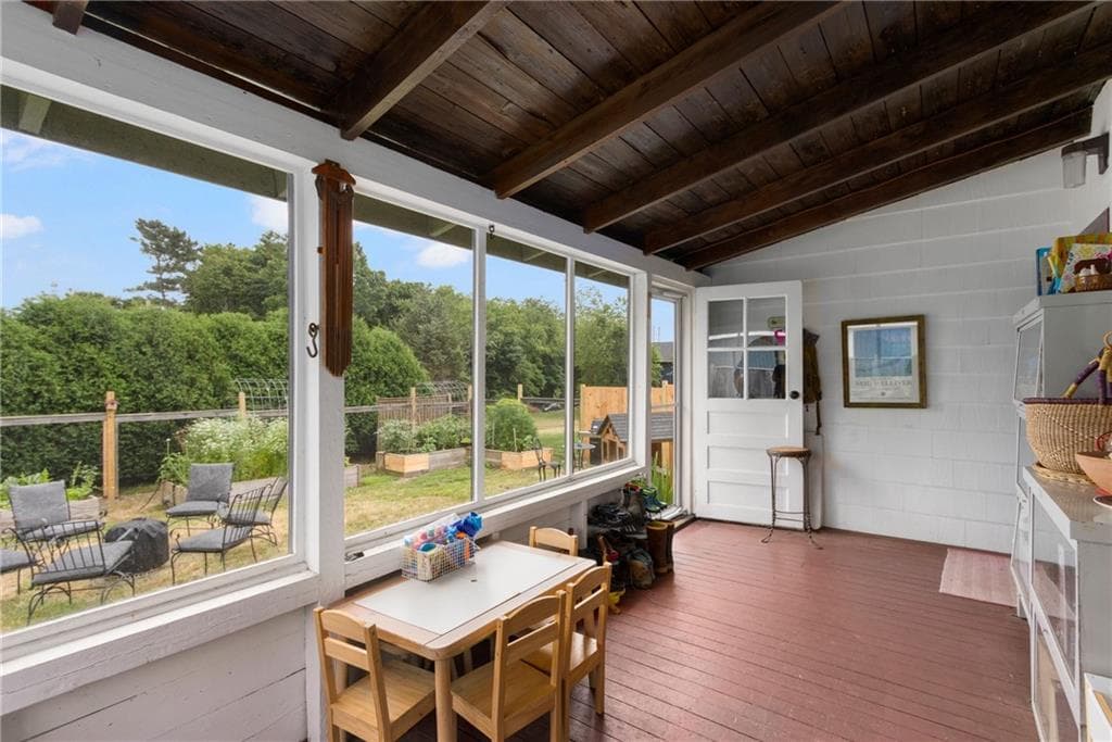 65 King Phillip Street photo 26