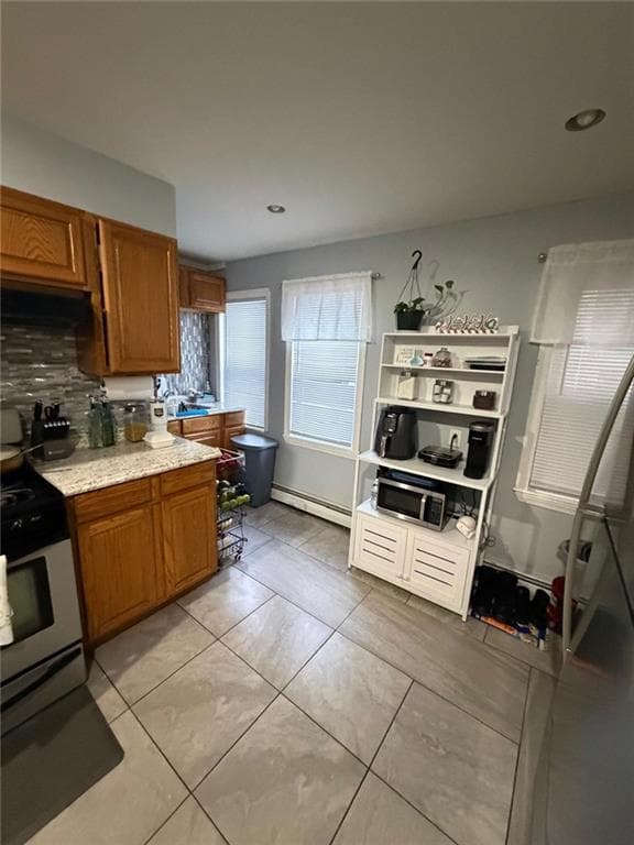 Multi Family at 876 Douglas Avenue, Providence, photo 10 of 17