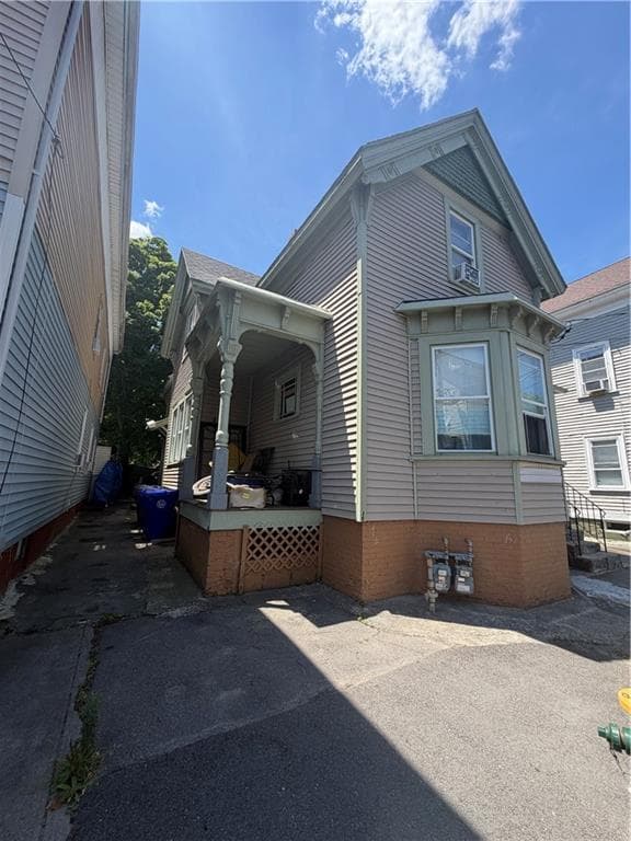 Multi Family at 147 Parade Street, Providence, photo 3 of 20