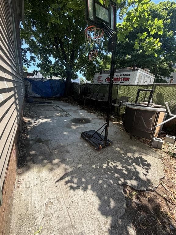 Multi Family at 147 Parade Street, Providence, photo 5 of 20