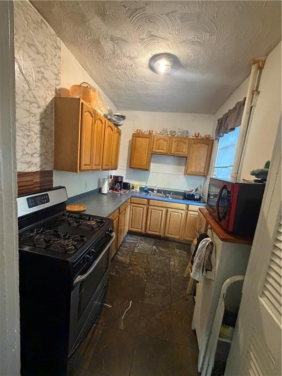 Multi Family at 147 Parade Street, Providence, photo 10 of 20
