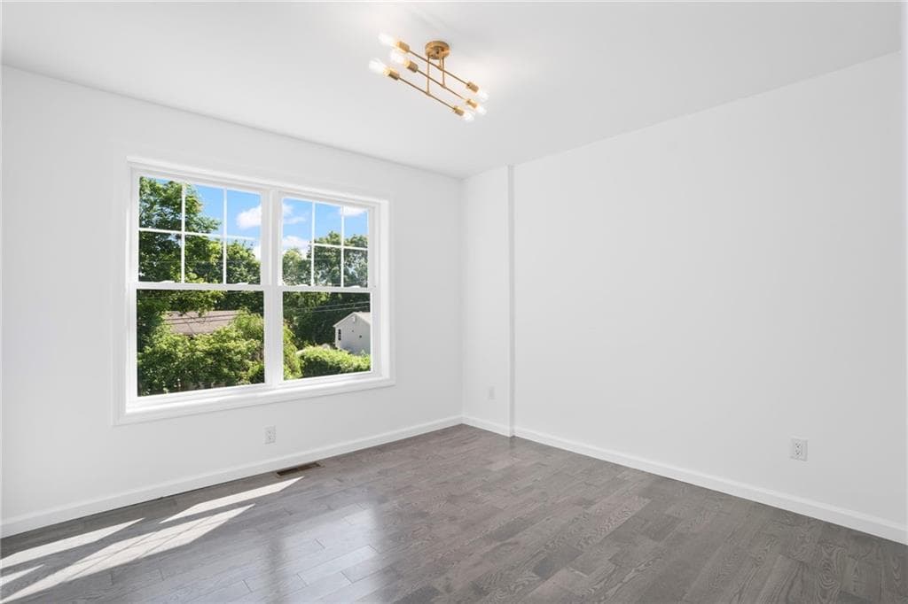 Single Family Residence at 18 Pleasantview Avenue, Johnston, photo 15 of 29