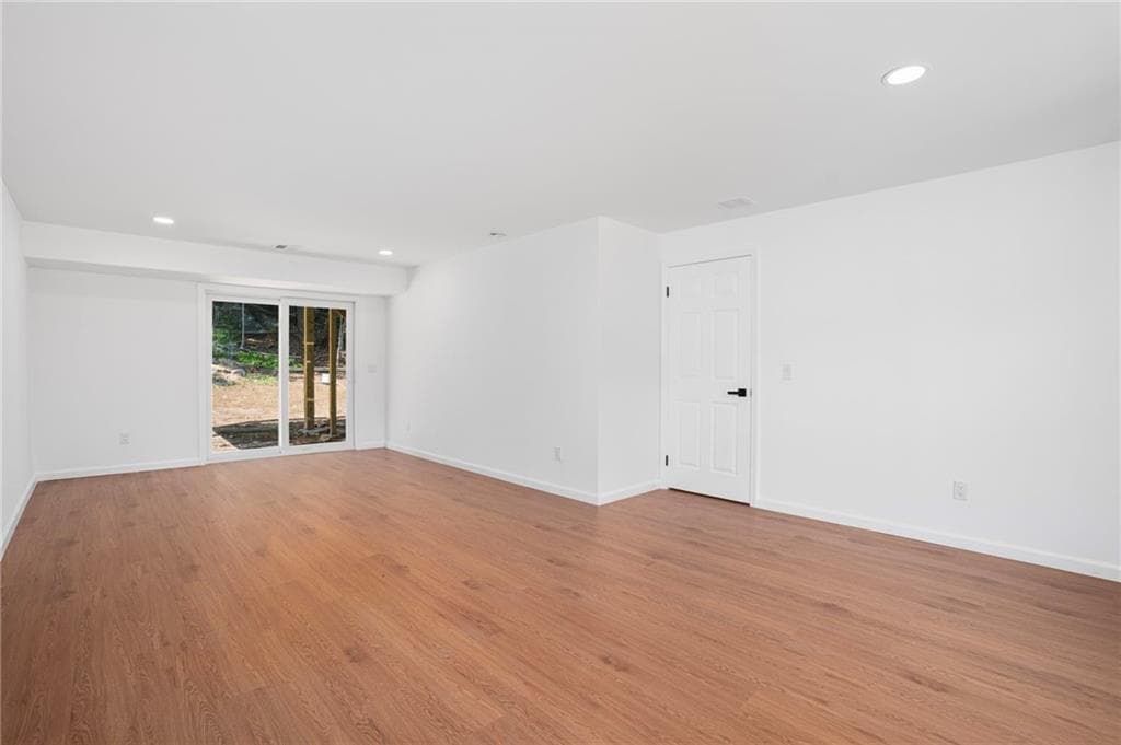 Single Family Residence at 18 Pleasantview Avenue, Johnston, photo 19 of 29